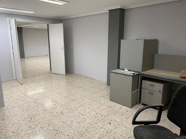 Erhverv til leje i Palencia by - € 600 (Ref: 6093651)