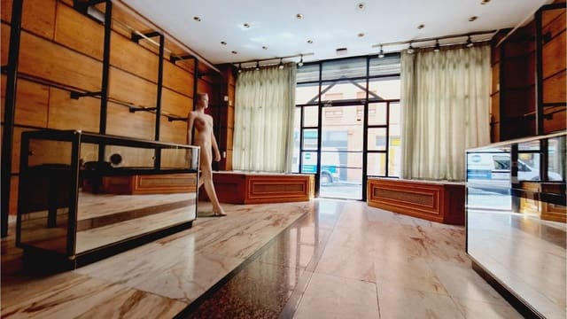 Erhverv til leje i Palencia by - € 750 (Ref: 6093660)