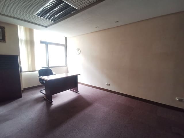 Kontor til leie i Palencia by - € 600 (Ref: 6093711)