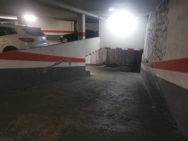 Garage til salg i Palencia by - € 17.500 (Ref: 6420776)