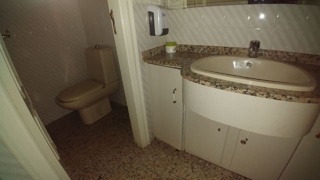 Local Commercial à vendre à Palencia ville - 180 000 € (Ref: 6420833)