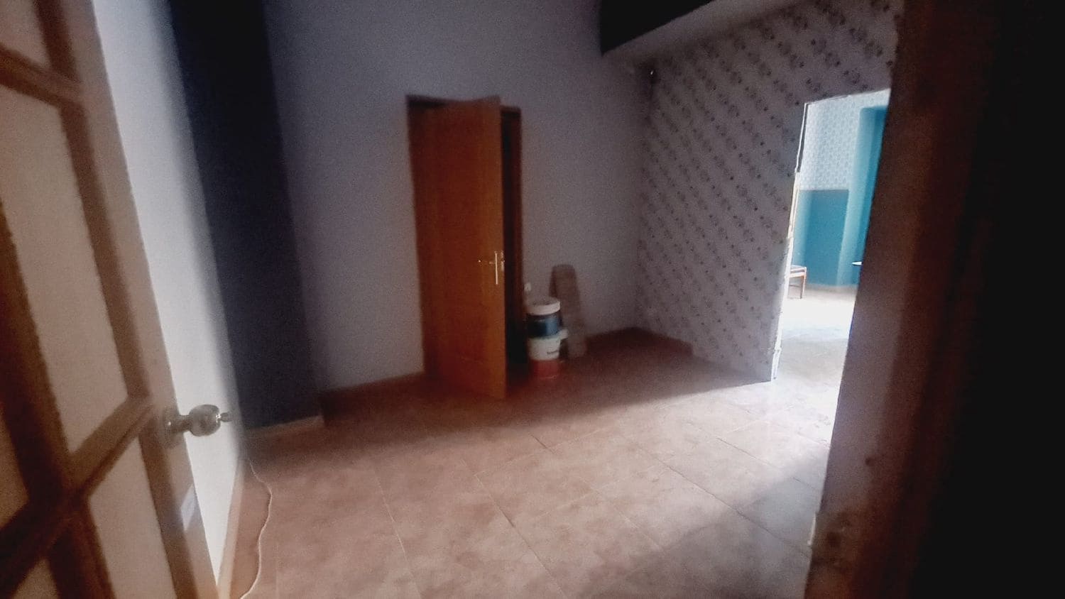 Kommersiell til salgs i Palencia by - € 70 000 (Ref: 6906640)