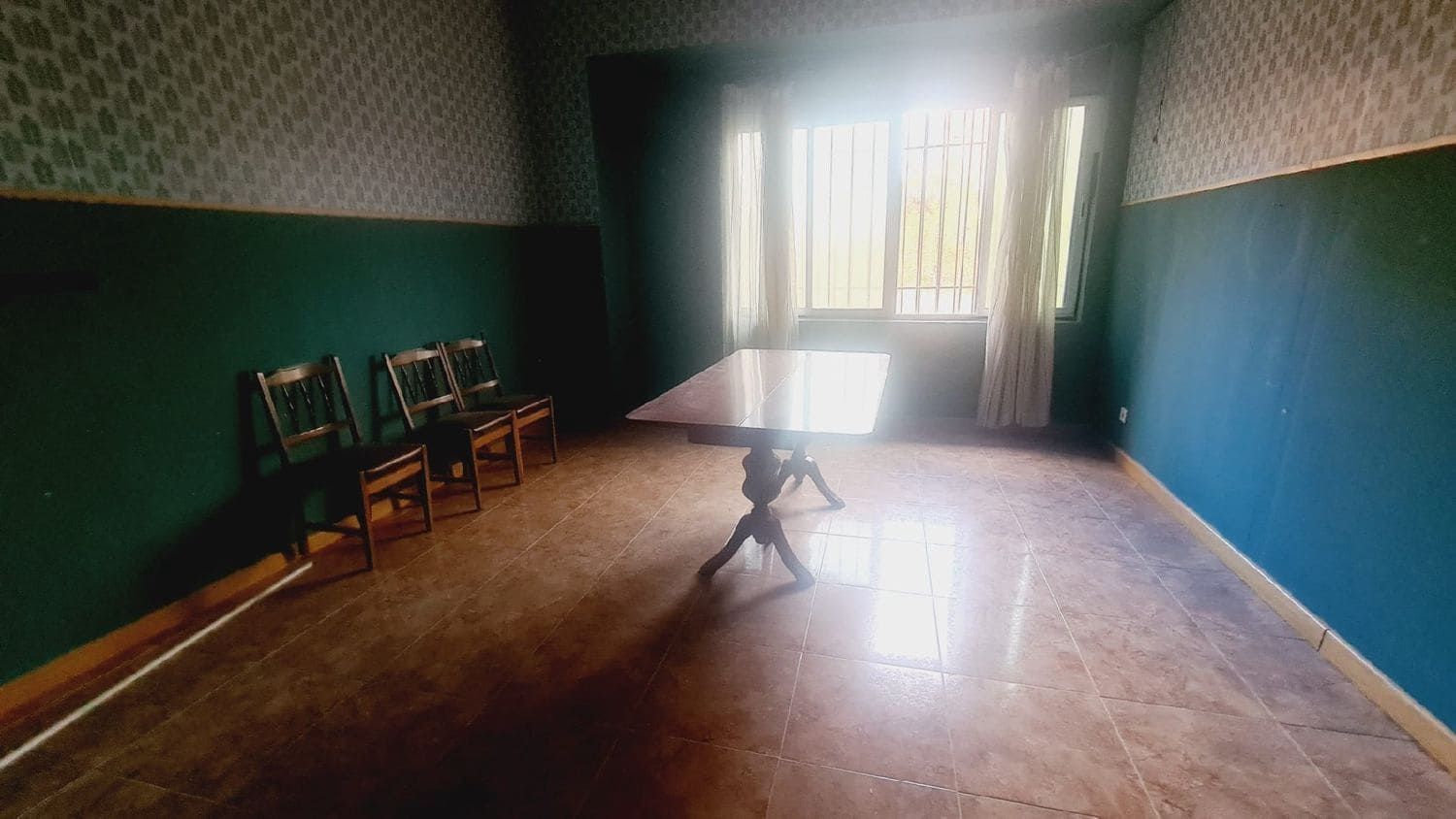 Kommersiell til salgs i Palencia by - € 70 000 (Ref: 6906640)