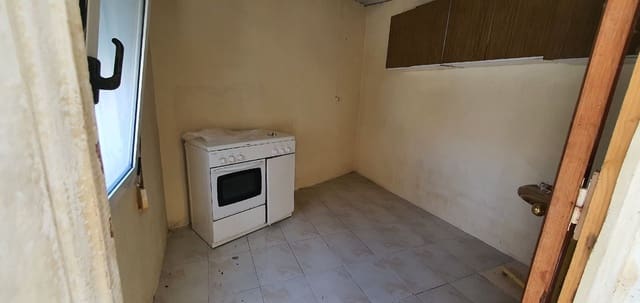 3 bedroom Townhouse for sale in Grijota - € 37,500 (Ref: 6906654)