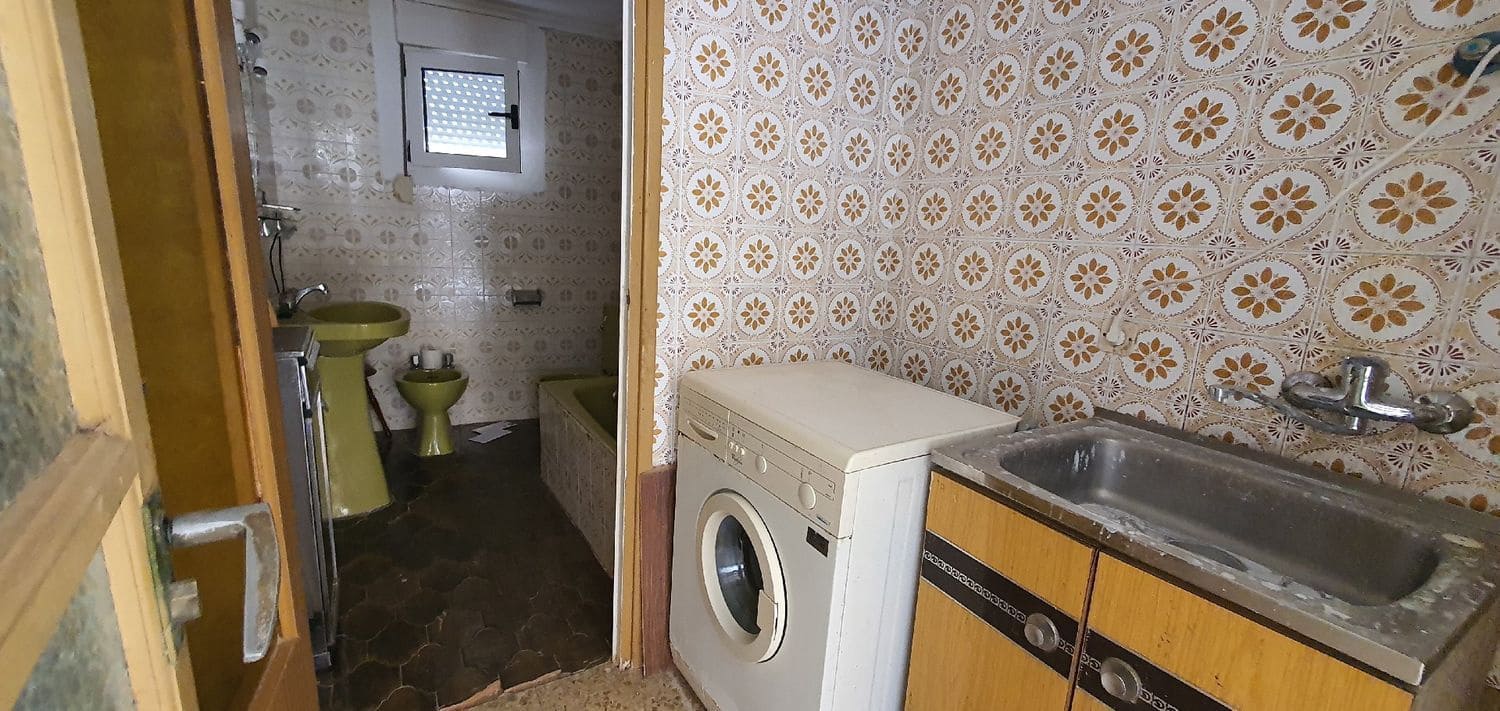 3 soveværelse Byhus til salg i Grijota - € 37.500 (Ref: 6906654)