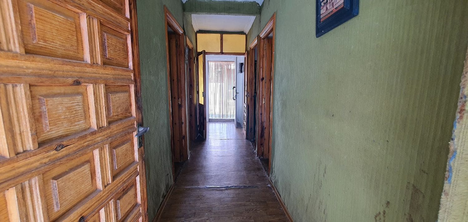 3 soveværelse Byhus til salg i Grijota - € 37.500 (Ref: 6906654)