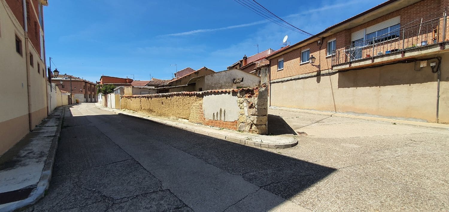 3 soveværelse Byhus til salg i Grijota - € 37.500 (Ref: 6906654)