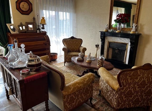 Lejlighed til salg i Palencia by - € 450.000 (Ref: 6906655)