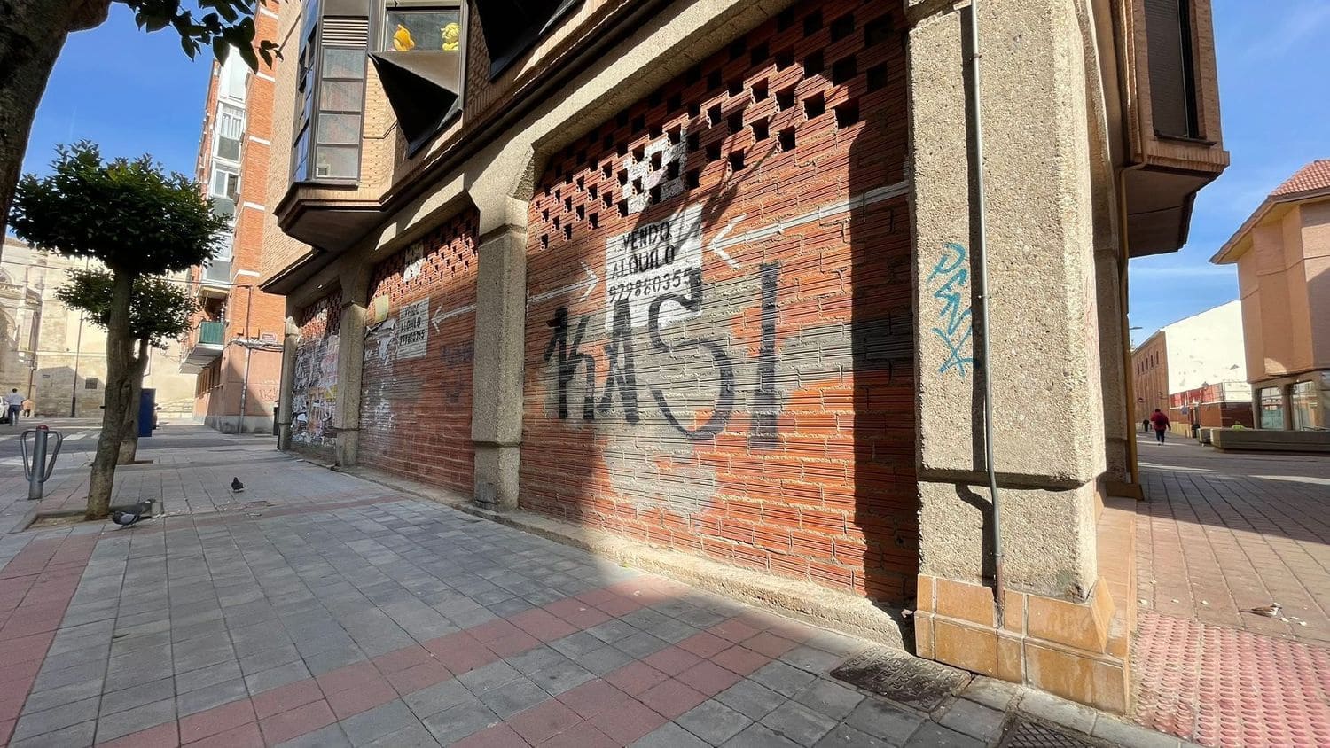 Commercieel te koop in Palencia stad - € 130.000 (Ref: 6906668)