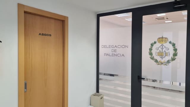 Gewerbe zu vermieten in Palencia Stadt - 1.000 € (Ref: 6906671)