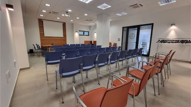 Kommersiell att hyra i Palencia stad - 750 € (Ref: 6906671)