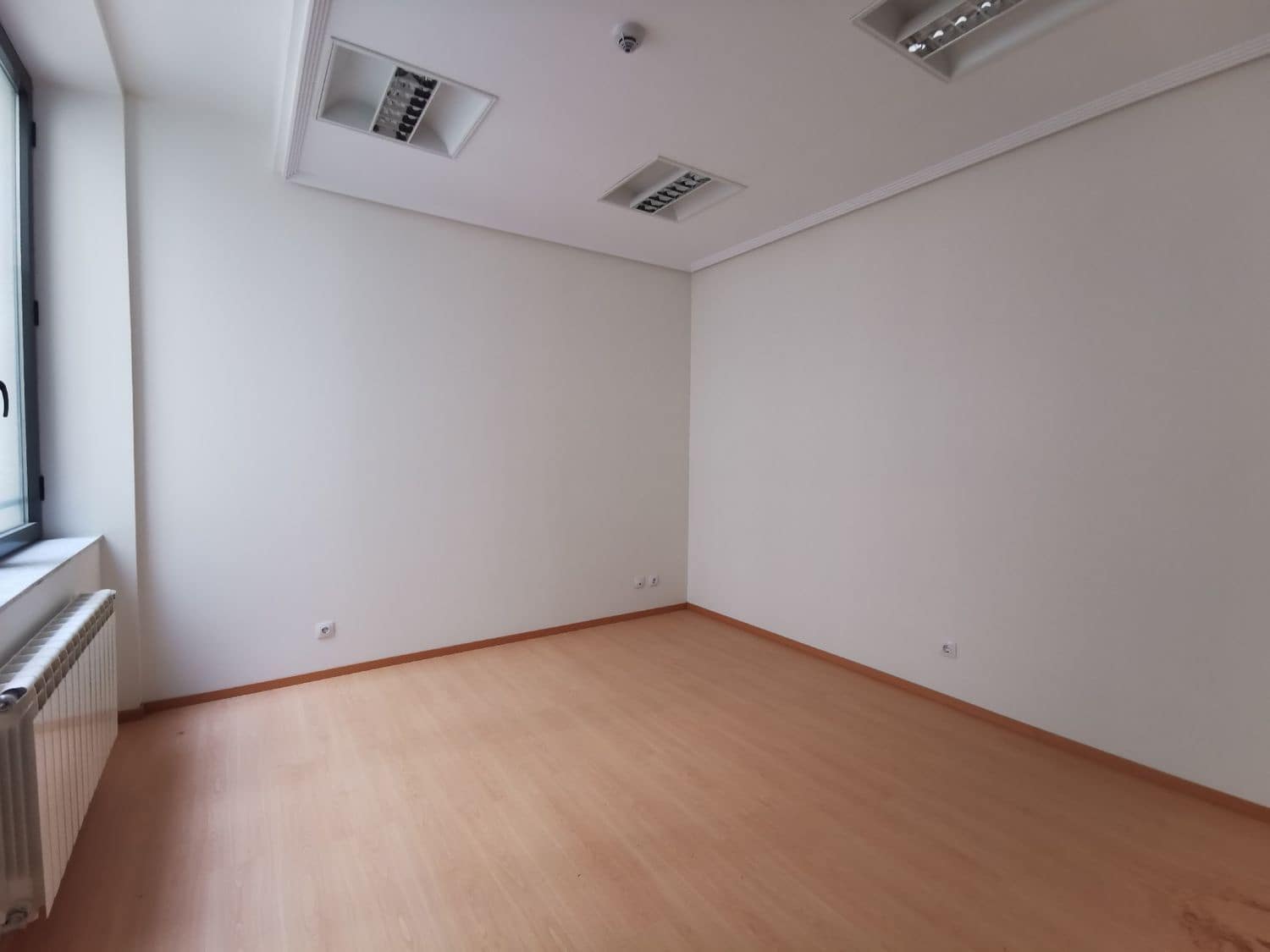 Toimisto myytävänä paikassa Palencia kaupunki - 148 600 € (Ref: 6906681)