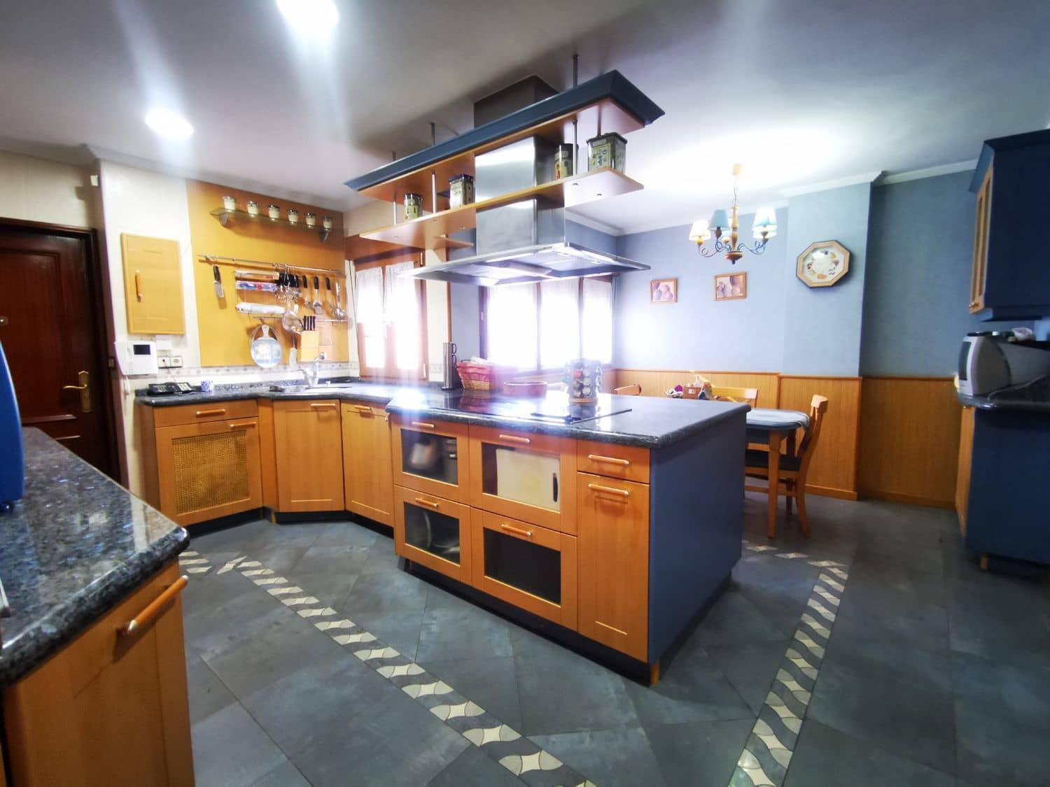 4 soveværelse Lejlighed til salg i Palencia by - € 399.000 (Ref: 6906685)