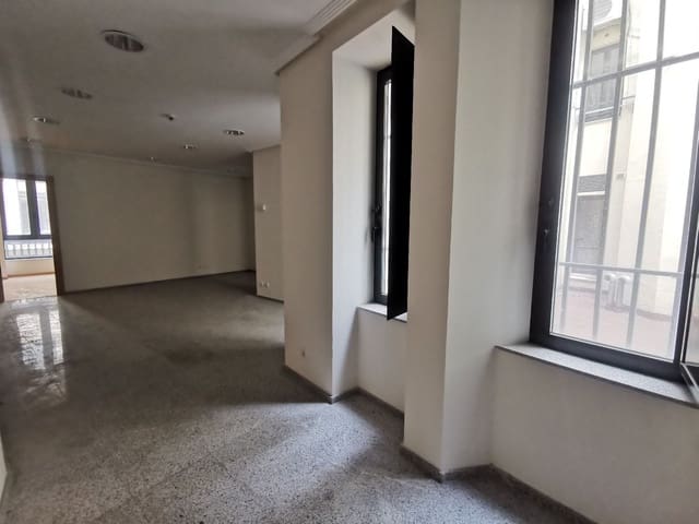 Biuro na sprzedaż w Miasto Palencia - 127 800 € (Ref: 6906689)