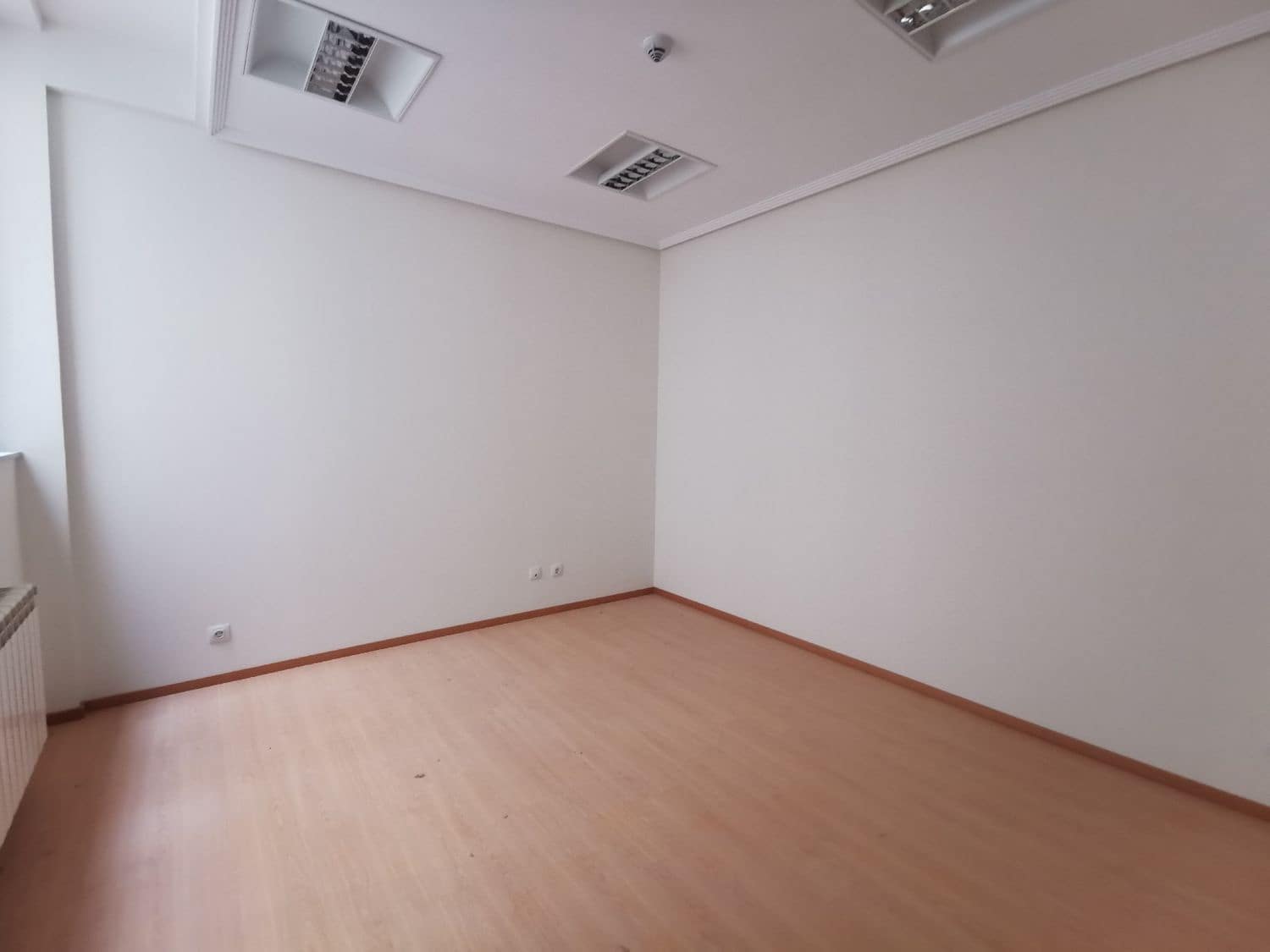 Kantoor te koop in Palencia stad - € 150.900 (Ref: 6906690)