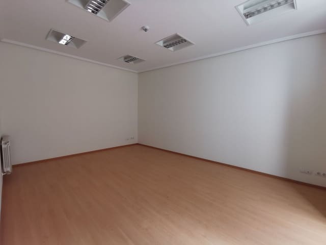 Kantoor te koop in Palencia stad - € 148.600 (Ref: 6906694)
