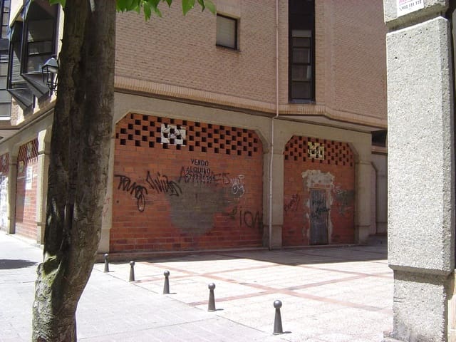 Comercial para venda em Palência / Palença cidade - 125 000 € (Ref: 7018889)