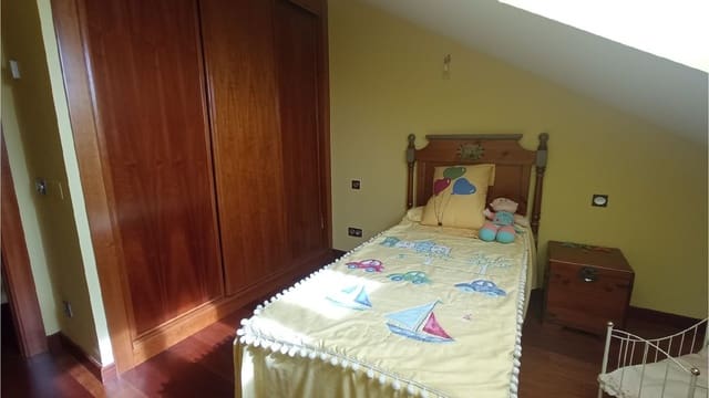 3 soveværelse Lejlighed til salg i Palencia by - € 310.000 (Ref: 7018919)