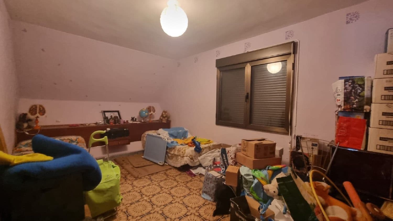 Villa til salgs i Palencia by - € 250 000 (Ref: 7859490)