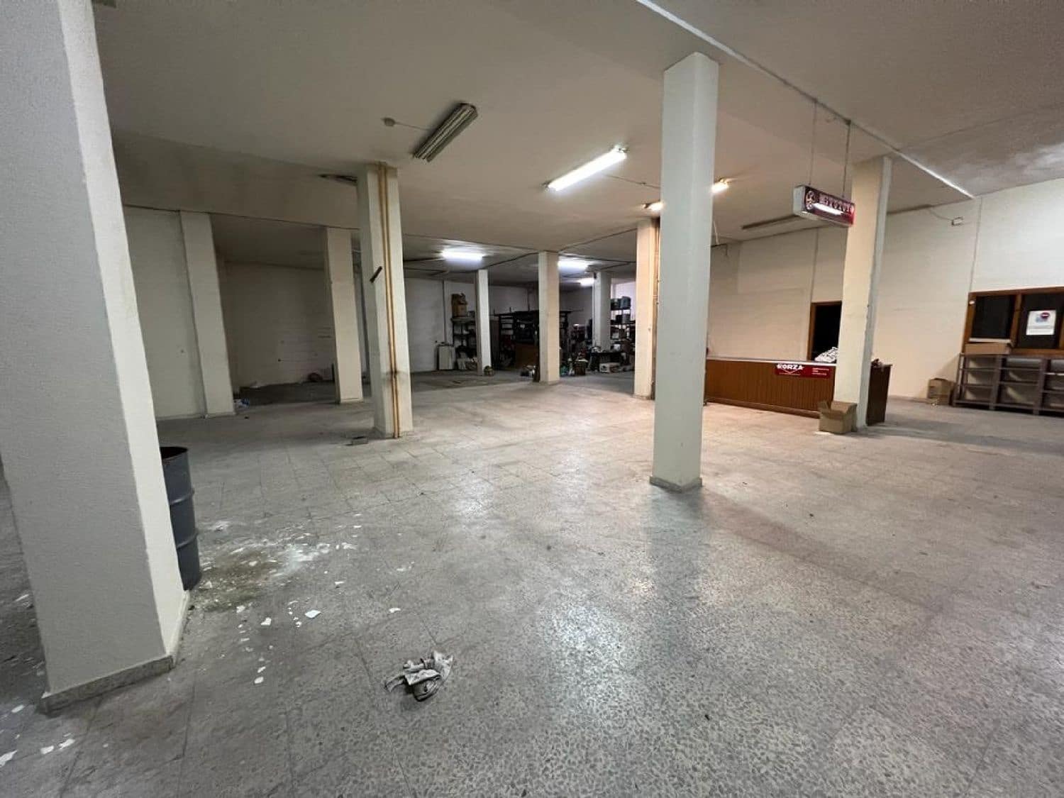 Kaupallinen myytävänä paikassa Palencia kaupunki - 450 000 € (Ref: 7859493)