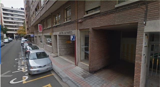 Garage til salg i Palencia by - € 36.000 (Ref: 7859506)