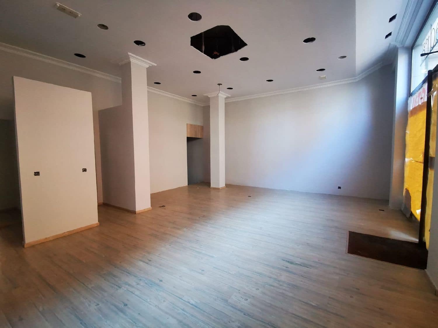 Commercial for rent in Palencia city - € 800 (Ref: 7859512)