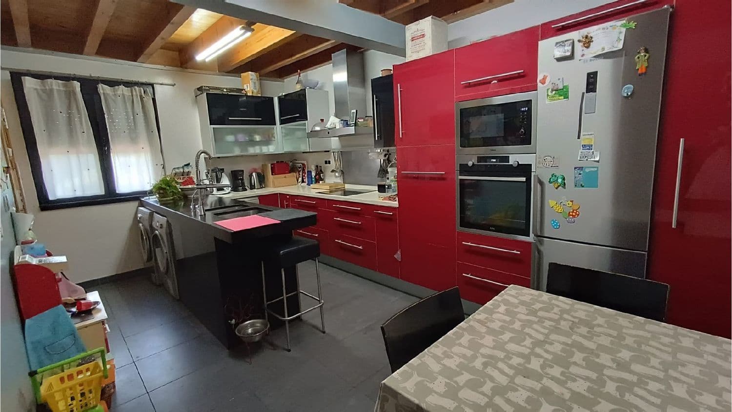 4 soveværelse Virksomhed til salg i Palencia by - € 415.000 (Ref: 7859526)