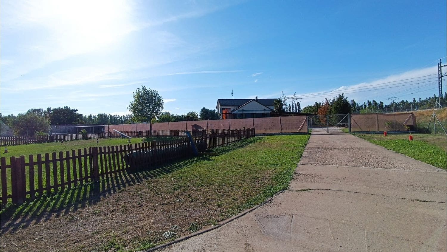 4 soveværelse Virksomhed til salg i Palencia by - € 415.000 (Ref: 7859526)