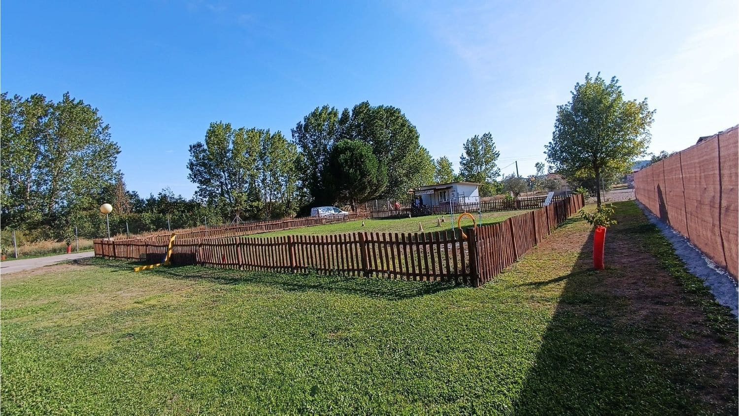 4 soveværelse Virksomhed til salg i Palencia by - € 415.000 (Ref: 7859526)