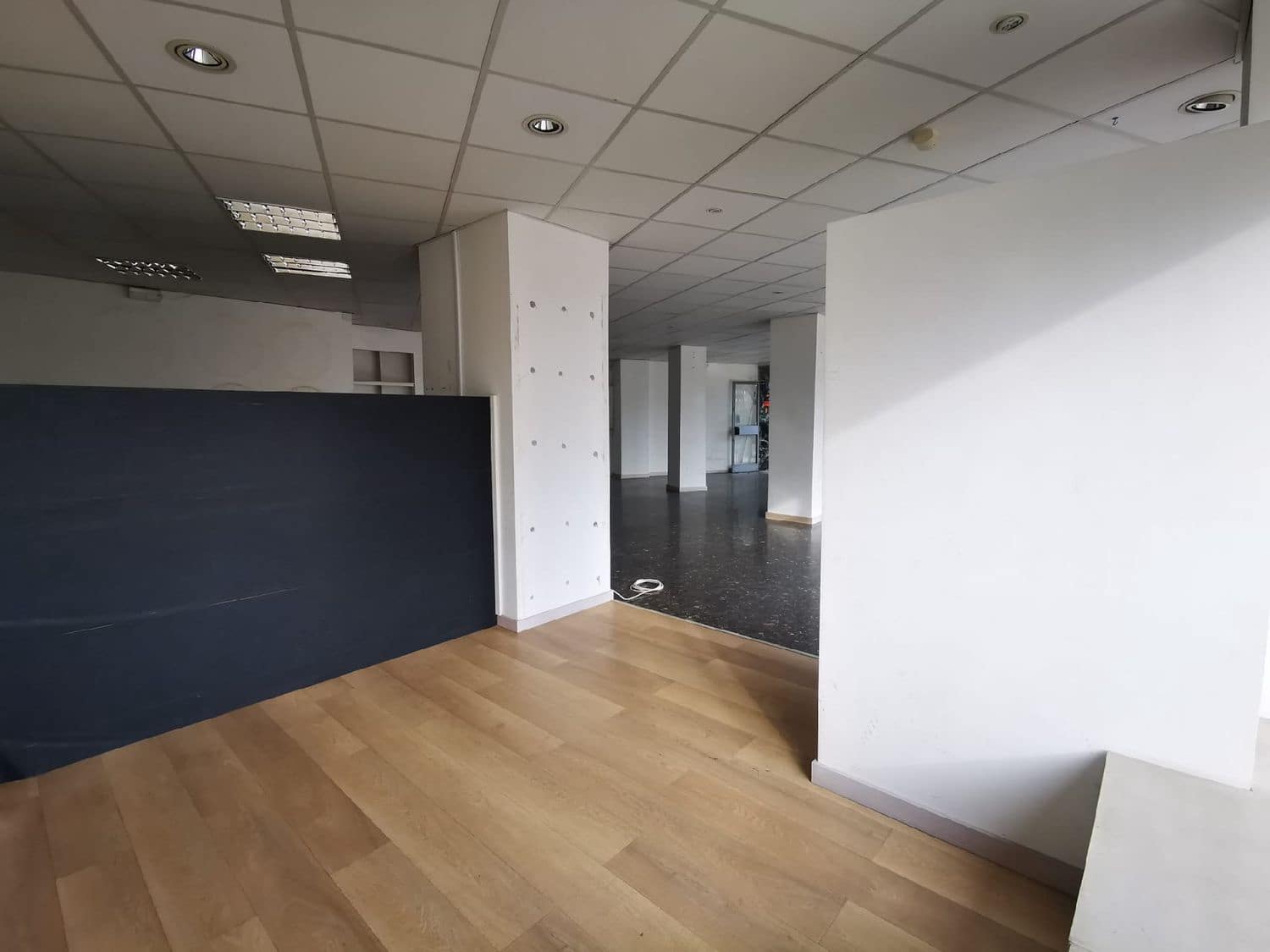 Kaupallinen vuokrattavana paikassa Palencia kaupunki - 700 € (Ref: 7859535)