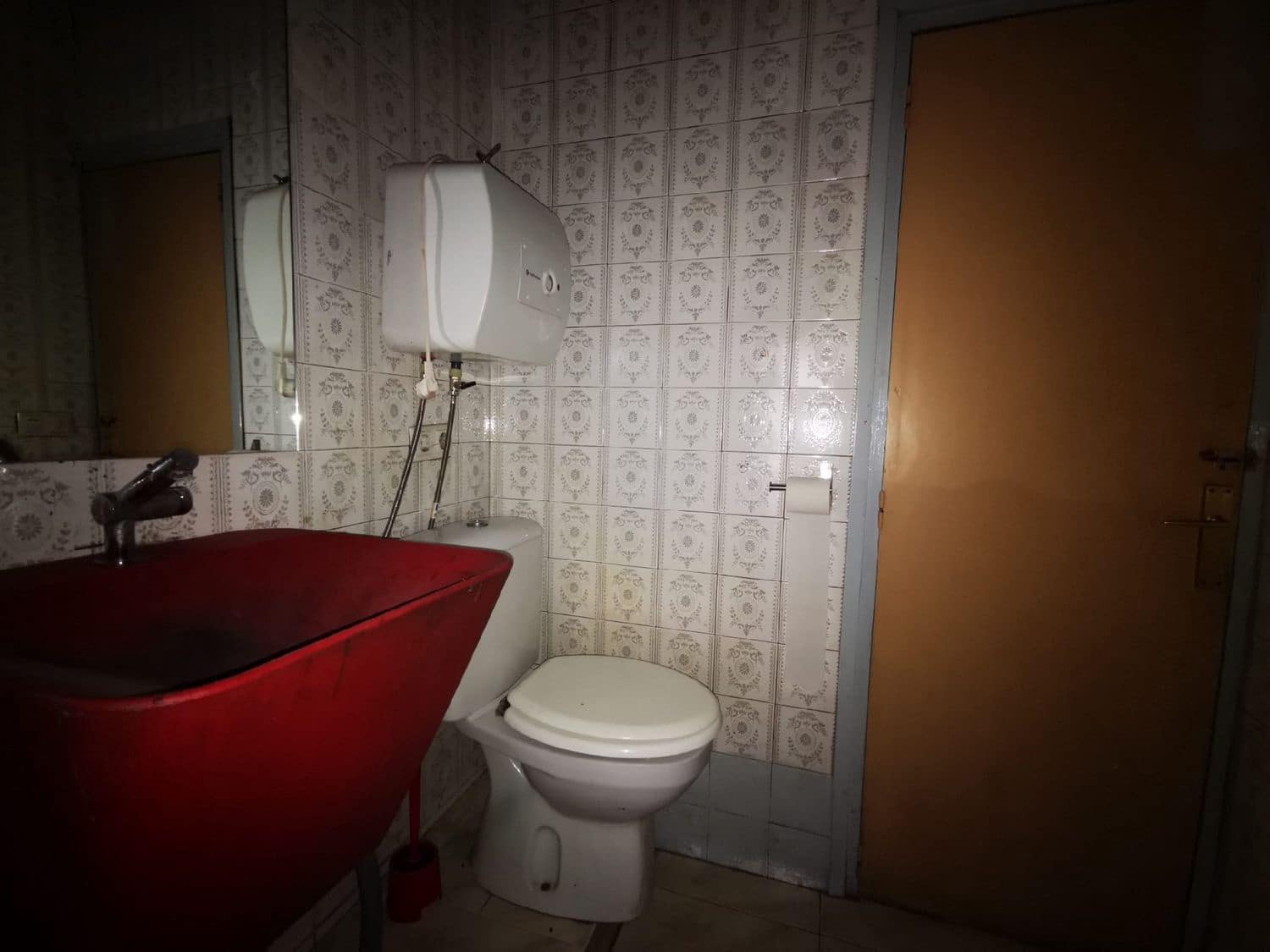 Kaupallinen vuokrattavana paikassa Palencia kaupunki - 700 € (Ref: 7859535)