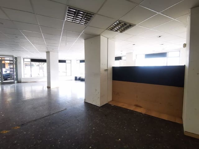 Kommersiell til leie i Palencia by - € 700 (Ref: 7859535)