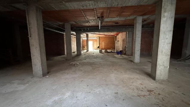 Comercial para venda em Palência / Palença cidade - 128 000 € (Ref: 7859539)