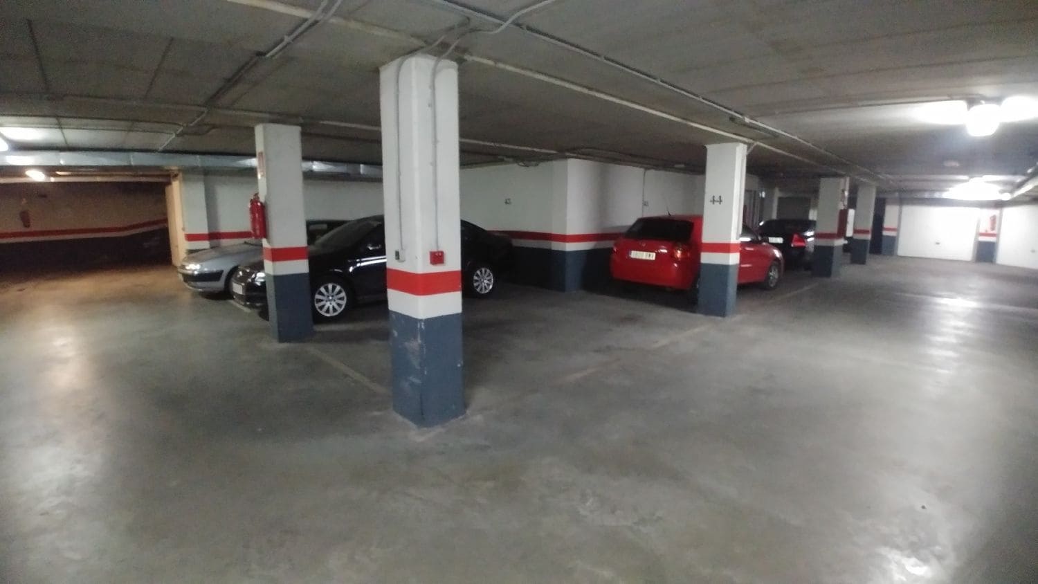 Garage til salg i Palencia by - € 28.000 (Ref: 7859555)