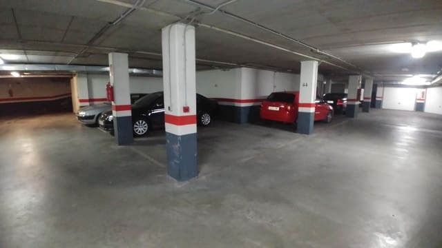 Garage til salg i Palencia by - € 28.000 (Ref: 7859555)