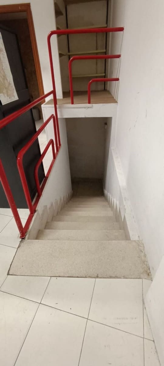 Comercial para venda em Palencia / Palenca cidade - 320 000 € (Ref: 7859560)