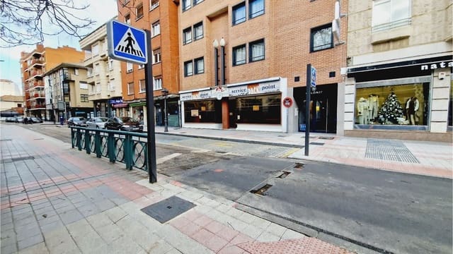 Kaupallinen myytävänä paikassa Palencia kaupunki - 320 000 € (Ref: 7859560)