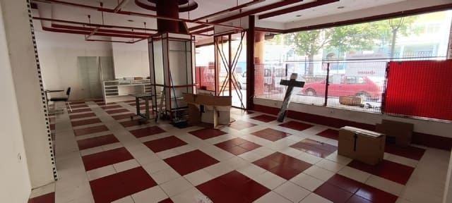 Commerciale in vendita in Palencia città - 320.000 € (Rif: 7859560)