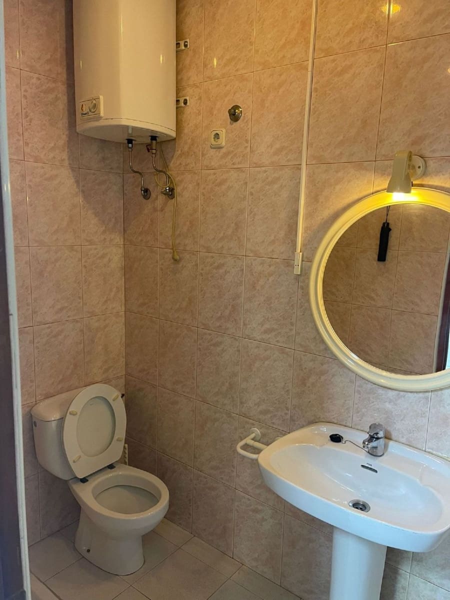 Gewerbe zu vermieten in Palencia Stadt - 350 € (Ref: 7859563)