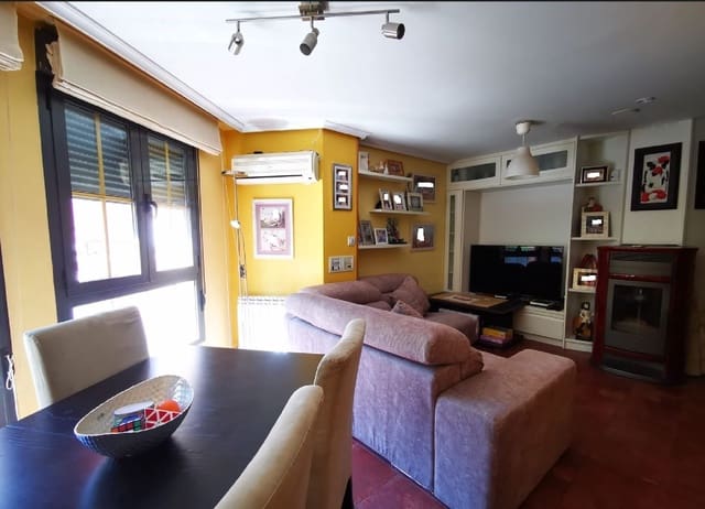 3 bedroom Townhouse for sale in Venta de Baños - € 180,000 (Ref: 7859594)