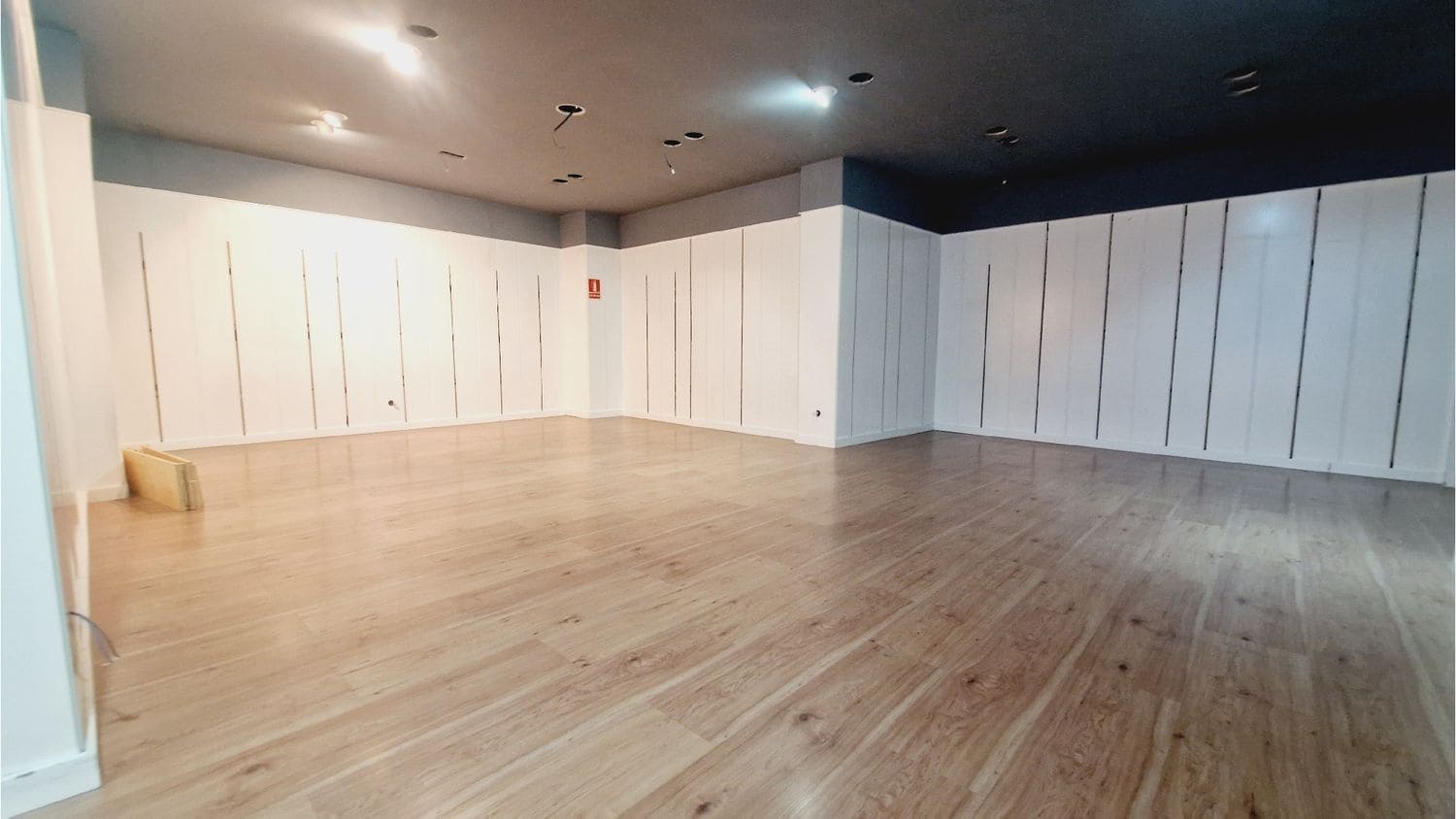 Kaupallinen vuokrattavana paikassa Palencia kaupunki - 2 850 € (Ref: 7859601)