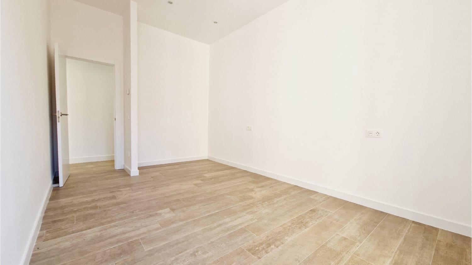 5 soveværelse Lejlighed til salg i Palencia by med garage - € 565.000 (Ref: 7859602)