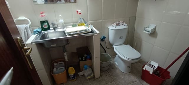 Kaupallinen myytävänä paikassa Palencia kaupunki - 75 000 € (Ref: 7859607)