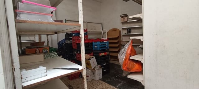 Kaupallinen myytävänä paikassa Palencia kaupunki - 75 000 € (Ref: 7859607)