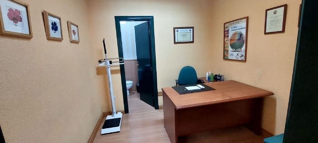 Komercyjne do wynajęcia w Miasto Palencia - 500 € (Ref: 7859622)