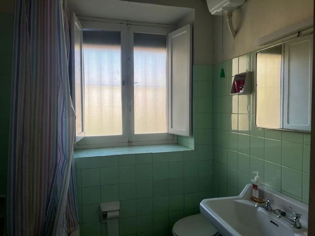 7 bedroom Villa for sale in Valle del Retortillo with garage - € 120,000 (Ref: 7859623)