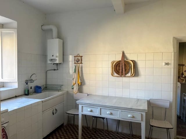 7 bedroom Villa for sale in Valle del Retortillo with garage - € 120,000 (Ref: 7859623)