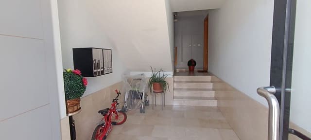 3 bedroom Apartment for sale in Venta de Baños with garage - € 98,000 (Ref: 7859635)