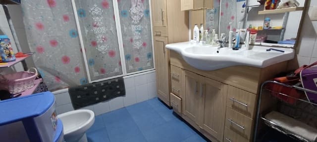 Leilighet til salgs i Venta de Baños med garasje - € 98 000 (Ref: 7859635)