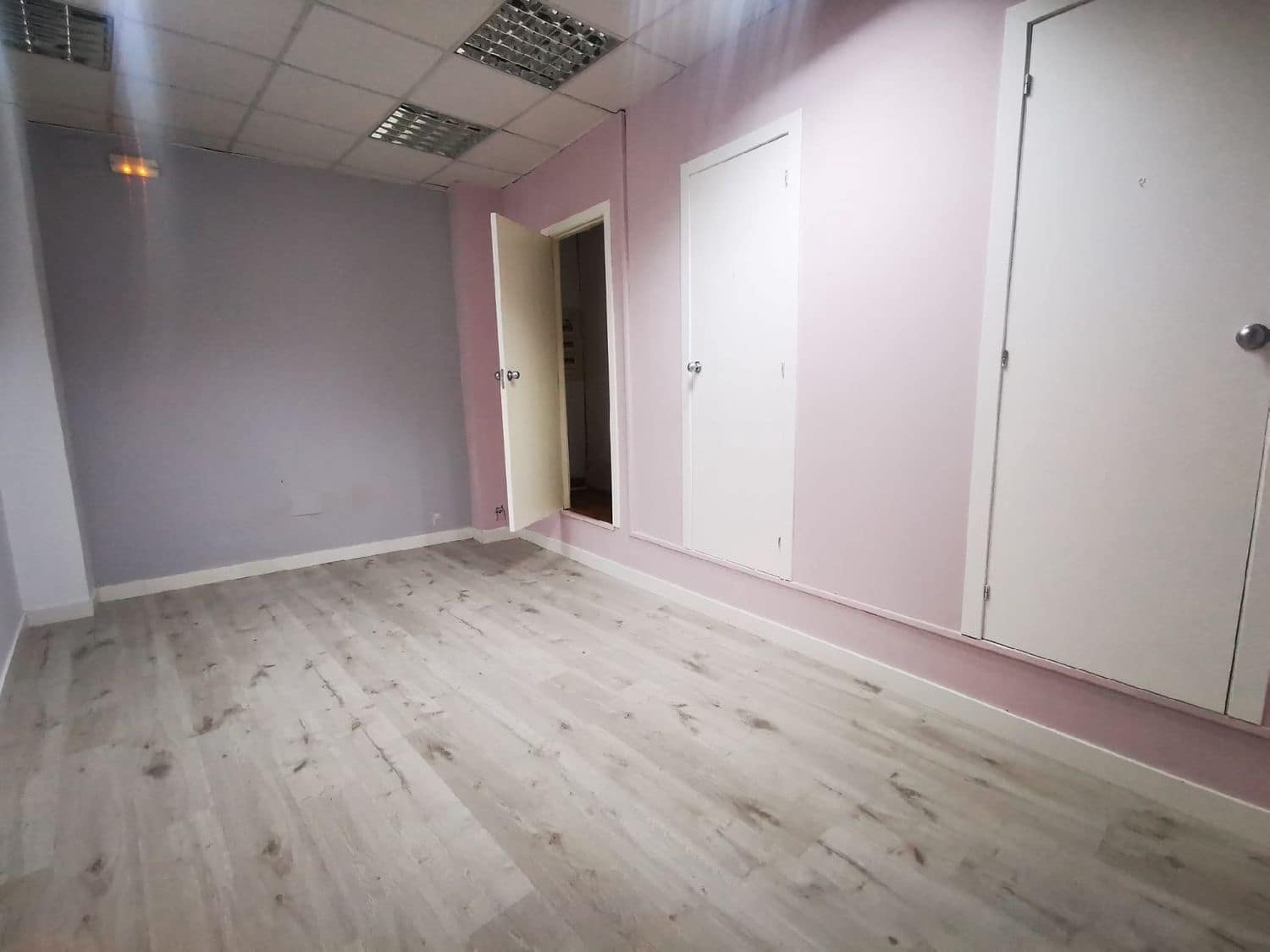 Erhverv til salg i Palencia by - € 158.000 (Ref: 7859637)